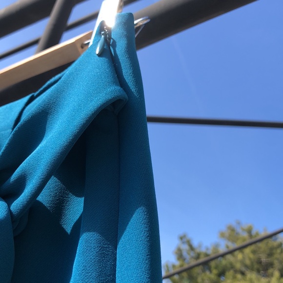 Chiffon skirt with faux knot detail at waist - Picture 4 of 9